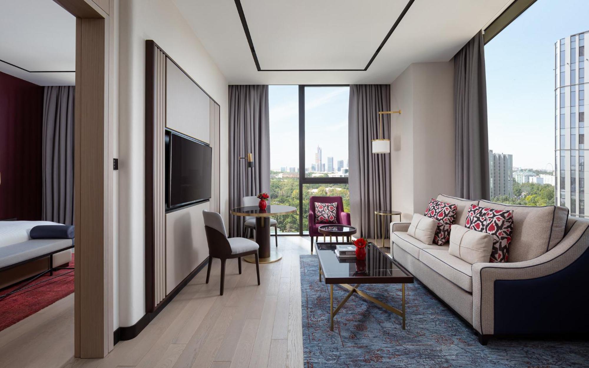 Hotel Intercontinental Tashkent By Ihg Esterno foto
